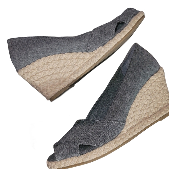 Jessica Bluish Gray Wedge Espadrilles 6M - Picture 4 of 6